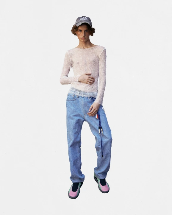 Loptel lifestyle fashion model wearing sneakers